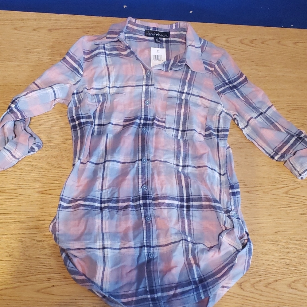 NWT Women's derek❤heart flannel